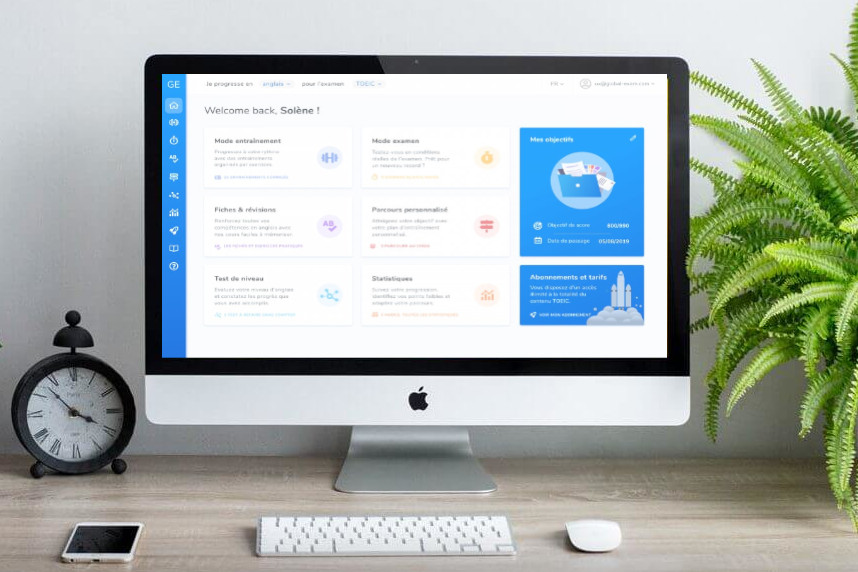 Ecran d'ordinateur allumé sur une page Global Exam